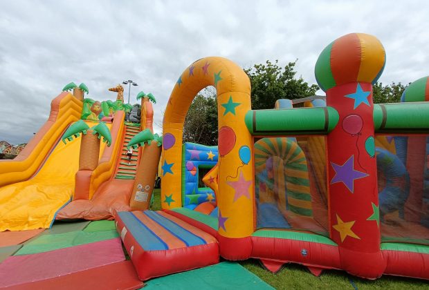 Try to Create Memories in Singapore Using a Bouncy Castle